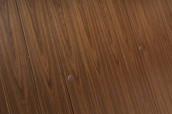 Shadbolt_veneer_samples_service