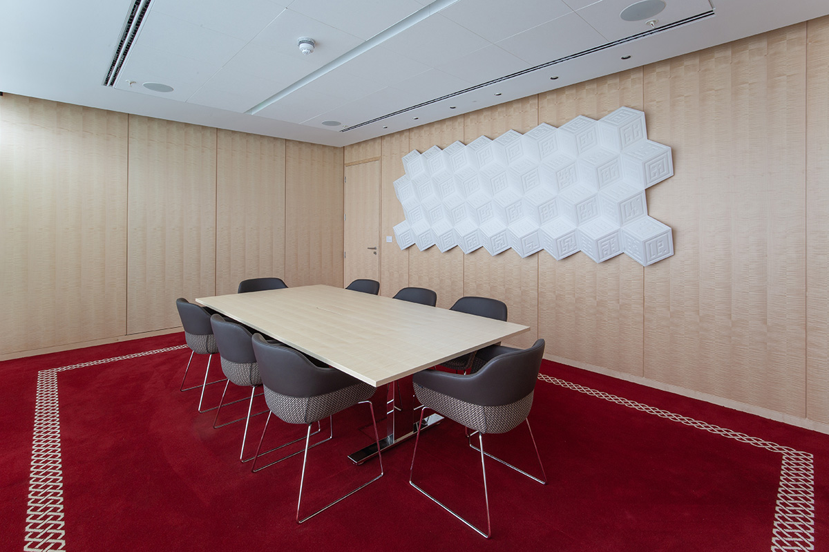 Shadbolt_Aga_khan_Centre_Interior