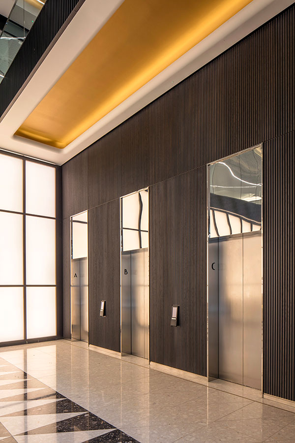 Veneered lift panelling at no1 New Oxford Street