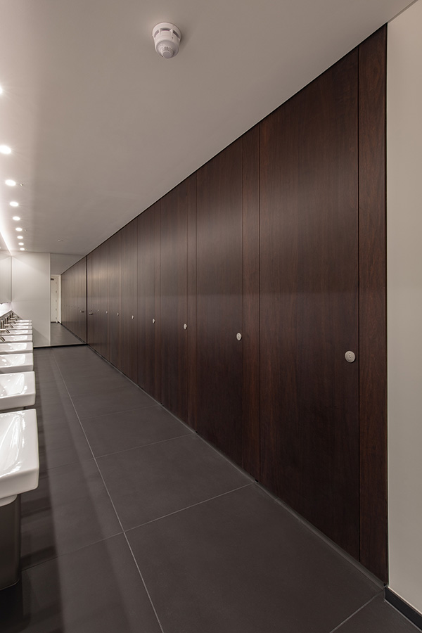 Shadbolt manufactured and supplied American Black Walnut veneered cubicles with a stain finish to 52 Lime Street, The Scalpel building.